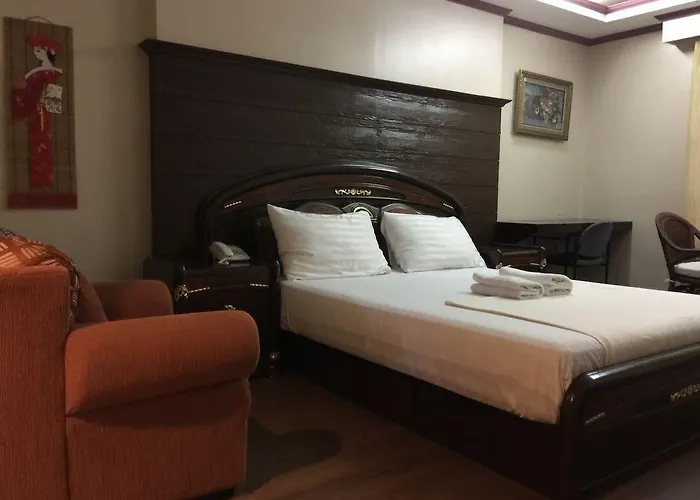 Hotel Hilltop 2*