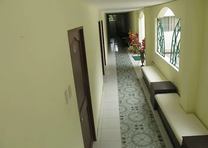Hotel Hilltop Cebú