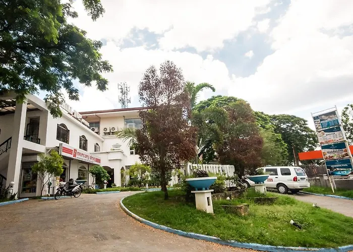 Hotel Hilltop